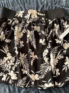 Floral Skirt with Elastic Waistband